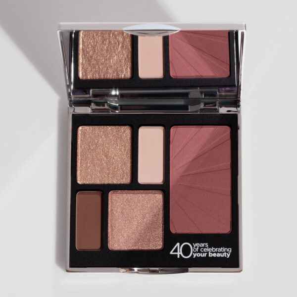 INGLOT 40 YEARS OF CELEBRATING YOUR BEAUTY FREEDOM SYSTEM 02 face makeup palette - Image 2