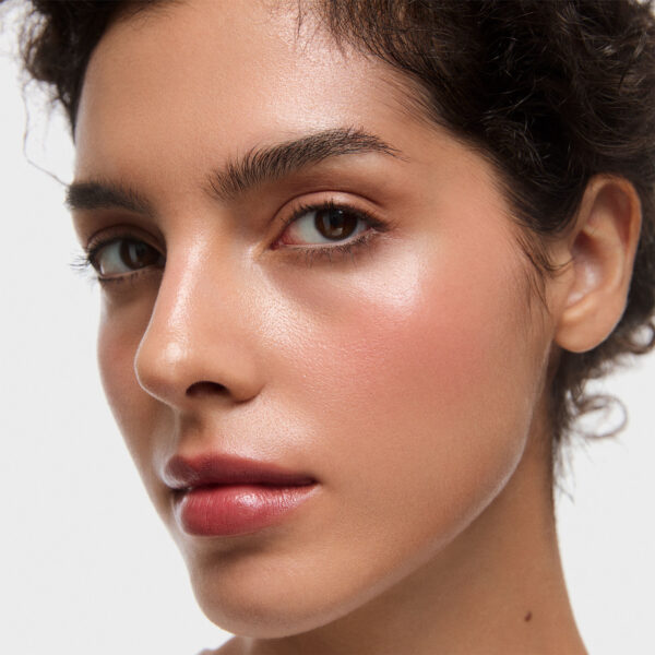 Cream Stick Highlighter 311 CLASSIC GLOW - Image 4