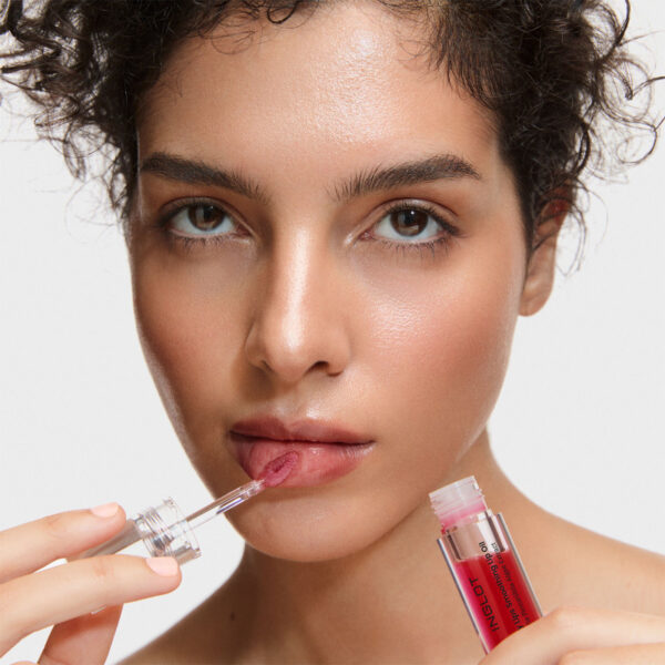 JUICY LIPS Smoothing Lip Oil WILD STRAWBERRY 11 - Image 3